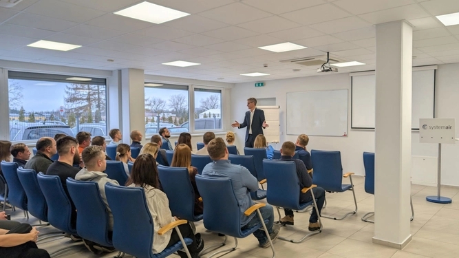 Robert Larsson, CEO, town hall meeting in Lithuania